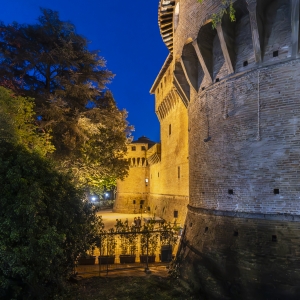 Rocca di Ravaldino - Rocca di Ravaldino in notturna foto di: |Bonavita Andrea| - Archivio Comune di Forlì - Servizio Cultura Turismo e Legalità